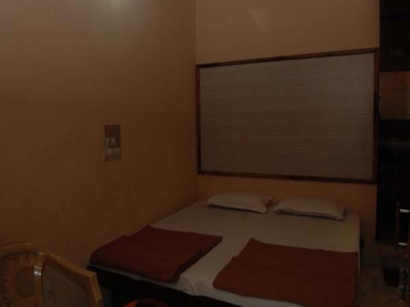 אודייפור Hotel Yatri מראה חיצוני תמונה